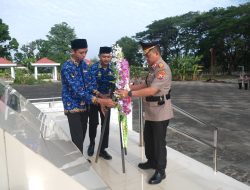 Wakapolda Sulsel Pimpin Upacara dan Tabur Bunga HUT KORPRI Ke-53 di Taman Makam Pahlawan Panaikang