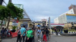 Massa Gruduk Polrestabes Makassar, Desak Pencopotan Kasat Sabhara