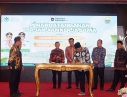 Bupati Tanjab Barat Hadiri Penandatanganan PSEL, Dorong Sampah Jadi Energi Listrik di Jambi Raya